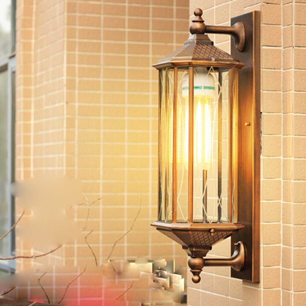 Outdoor simple waterproof wall lamp
