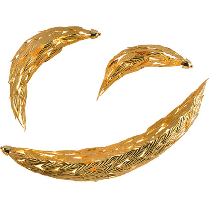 Fish-shaped postmodern light luxury wall lamp soft decoration living room sofa background wall lamp art bedroom bedside lamps