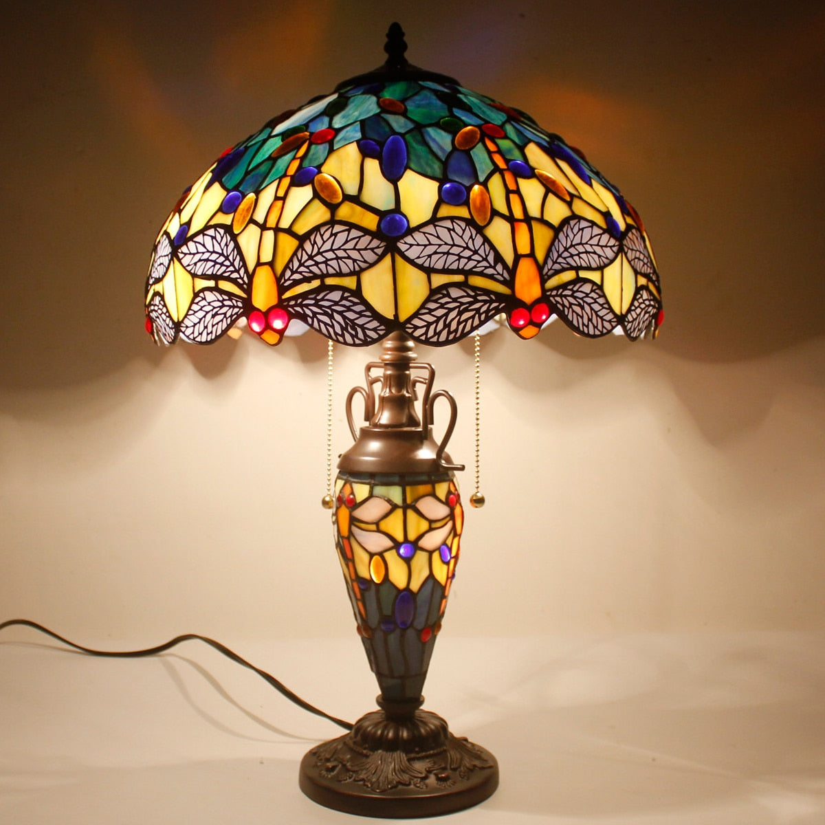Tiffany Vase Table Lamp
