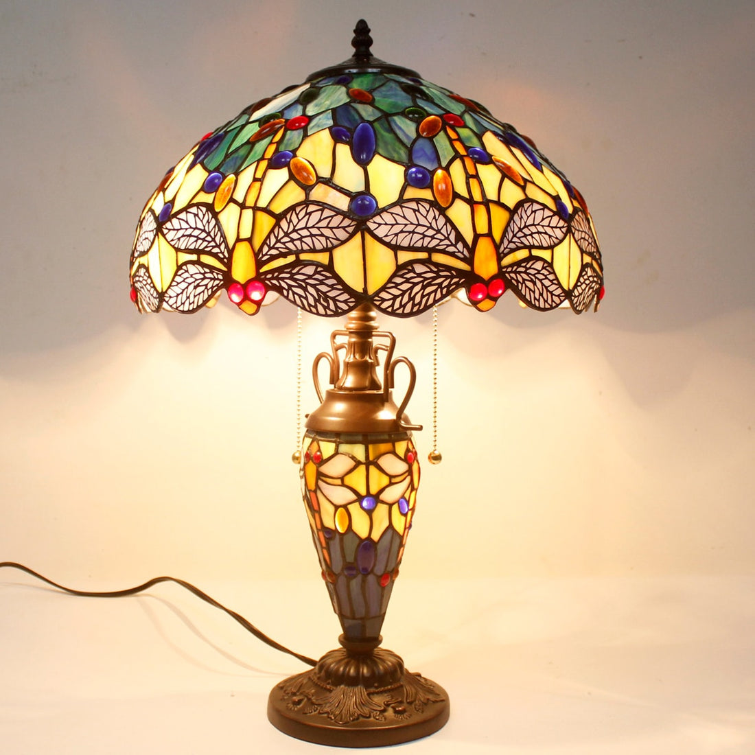 Tiffany Vase Table Lamp