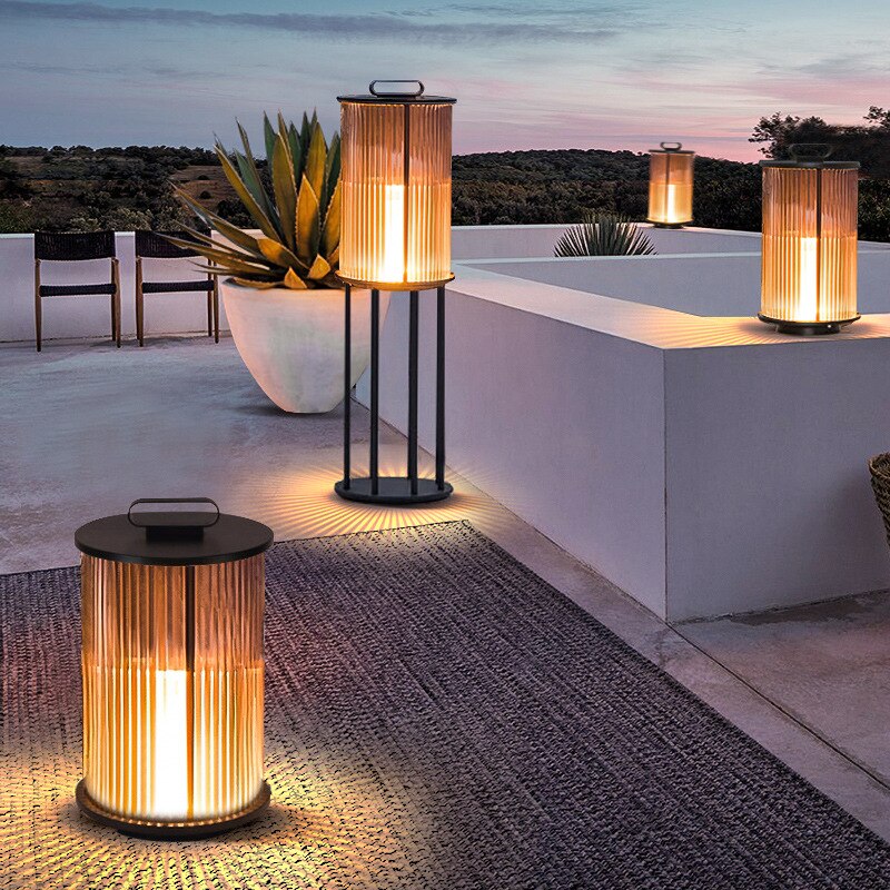 Solar Mediterranean Style Hotel Garden Lamps