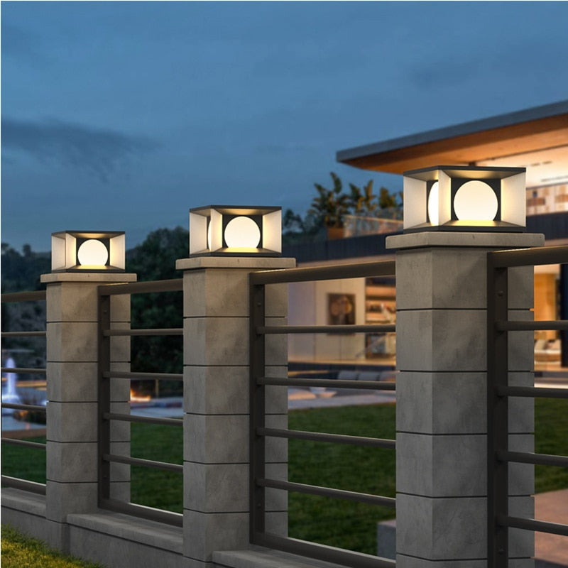 Luxury LED Solar Lawn Lamp