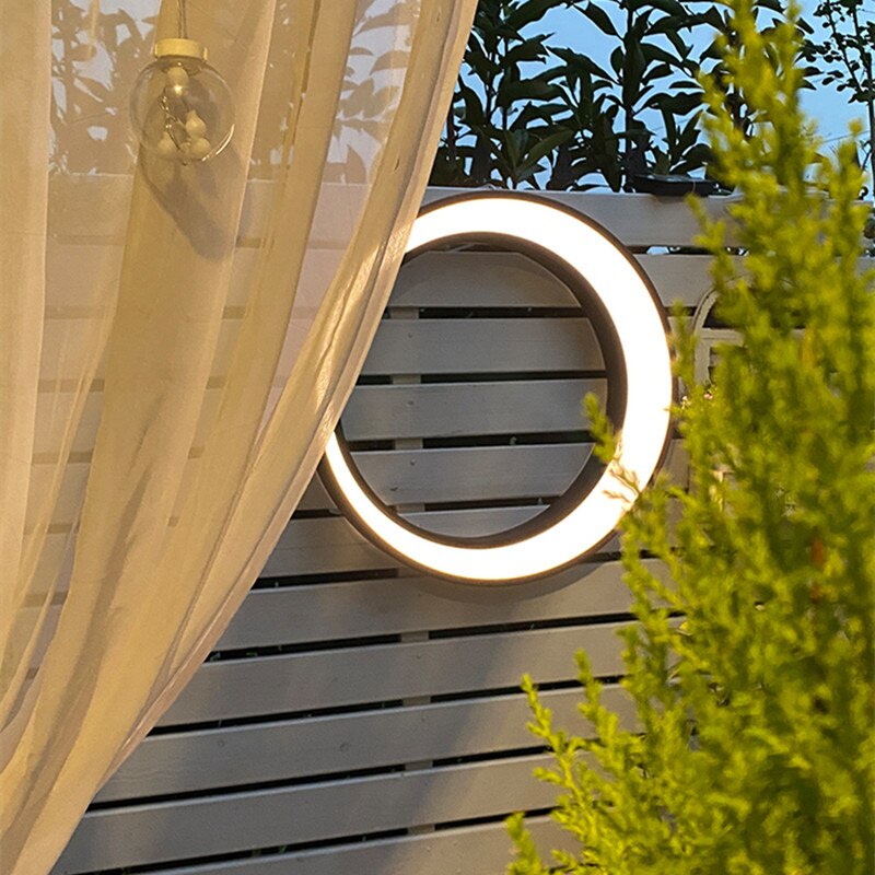 Modern outdoor wall light