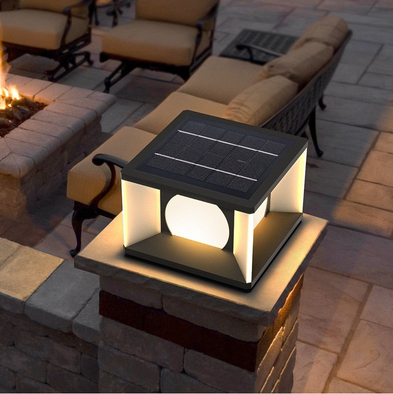 Luxury LED Solar Lawn Lamp